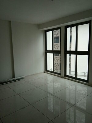  Office Space For Rent in Vastrapur