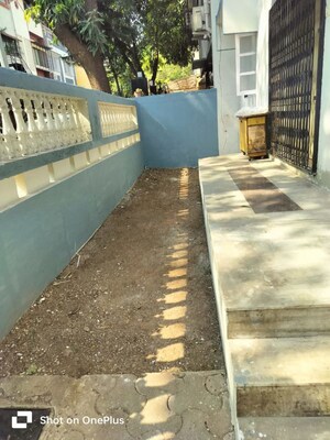 Swimming Pool in 3 BHK Independent House at Nerul Sector 17 – for Sale
