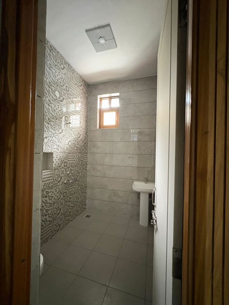 undefined, laxman chowk 3 Bedroom 2060 Sq.Ft. Independent House In Laxman Chowk Dehradun 10358039