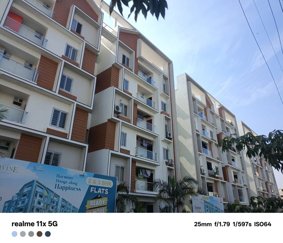 2 BHK + Servant Room Apartment For Sale in Aravind Balaji Divine