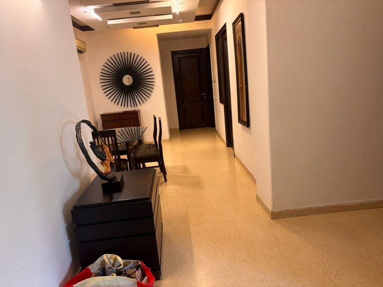 Team Area, sukhdev vihar 4 Bedroom 2700 Sq.Ft. Builder Floor In Sukhdev Vihar Delhi 10358093