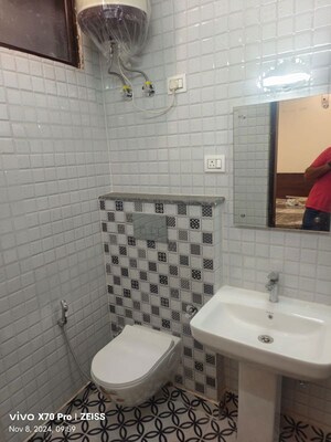 Bathroom in 4 BHK Builder Floor at Sukhdev Vihar – for Rent