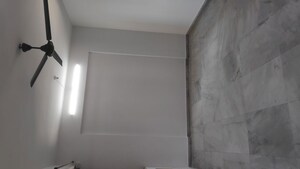 Room in 2 BHK Apartment at Hiranandani Gardens Valencia, Powai – for Rent