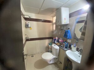 Bathroom in 2.5 BHK Apartment at Supertech Cape Town, Sector 74 – for Rent