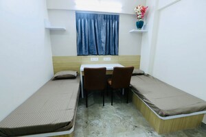 Bedroom in  Pg at Rambaug Colony – for Rent