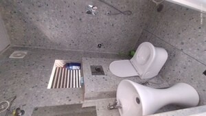 Bathroom in  Builder Floor at Huda Market, Sector 31 – for Rent