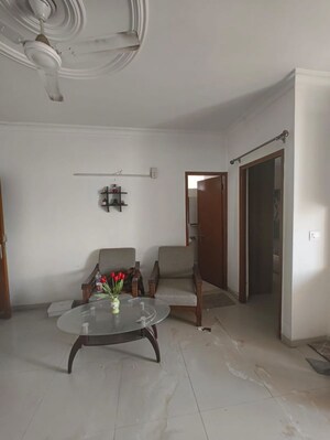 Team Area in 2 BHK Apartment at AVL 36 Gurgaon, Sector 36 – for Rent