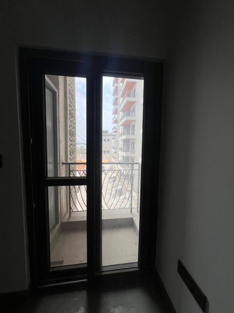Room, centreo 3 Bedroom 2100 Sq.Ft. Apartment In Kanakapura Road Bangalore 10358176