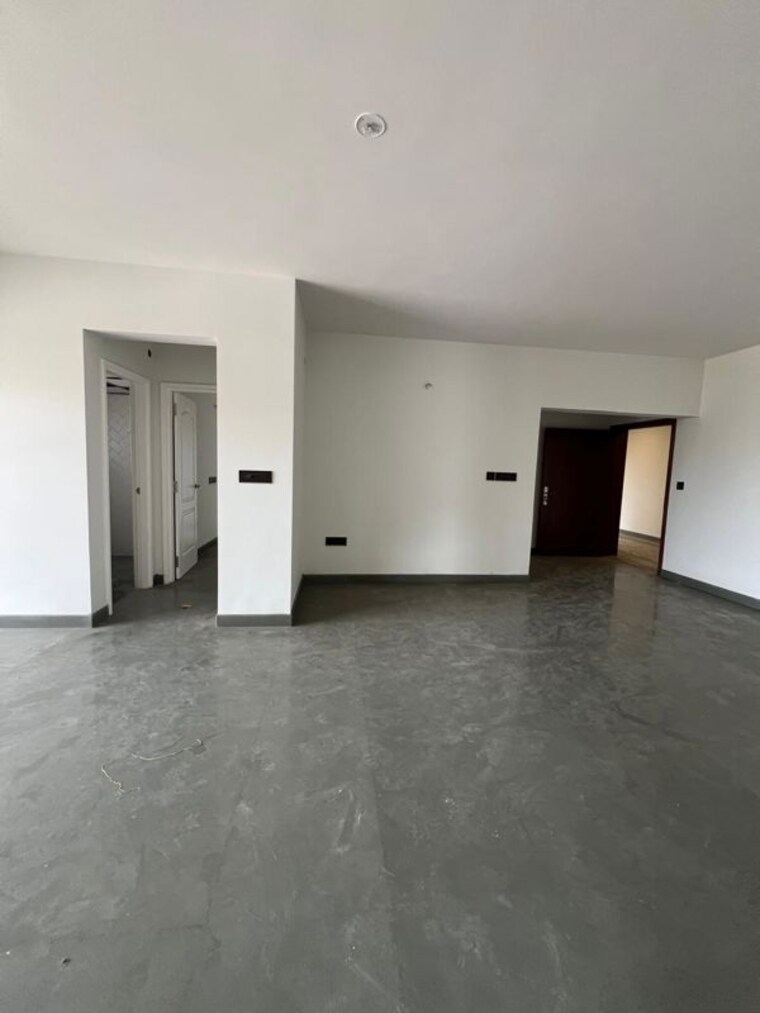 Room, centreo 3 Bedroom 2100 Sq.Ft. Apartment In Kanakapura Road Bangalore 10358176