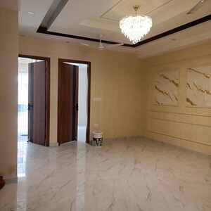 Room in 3 BHK Builder Floor at Capital Royal Casa, Gms Road – for Rent
