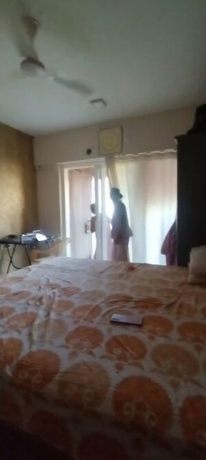 Bedroom in 2 BHK Apartment at RNA Continental, Chembur – for Rent
