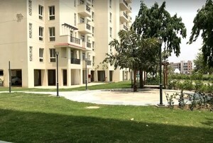 3 BHK Apartment – Exterior View View at Emaar Emerald Estate, Sector 65 - for Rent