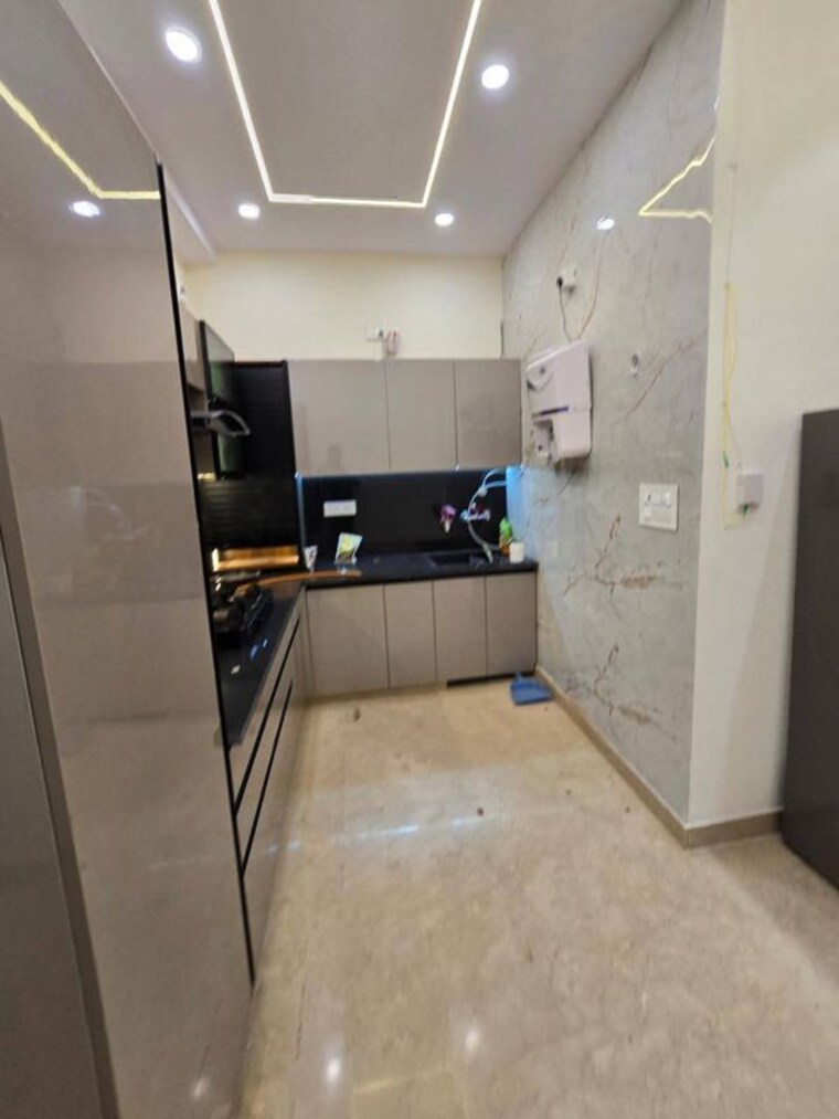 Kitchen, saket 2 Bedroom 1000 Sq.Ft. Apartment In Saket Delhi 10358210