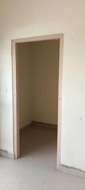 Room in 2 BHK Apartment at Siddharth Vihar – for Sale