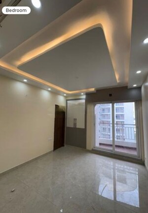 Room in 4 BHK Apartment at Rishita Mulberry Heights, Sushant Golf City – for Rent