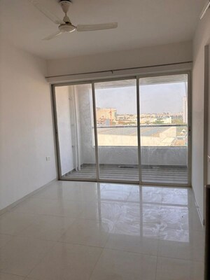 Room in 2 BHK Apartment at Saheel ITrend Homes, Hinjewadi – for Rent