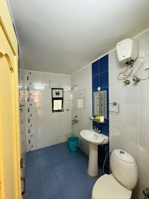 Bathroom in 3 BHK Apartment at Vasco Da Gama – for Sale