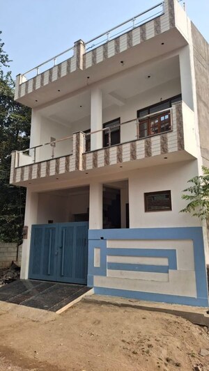 3 BHK Villa – Exterior View View at Gomti Nagar - for Sale