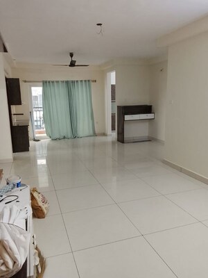 3 BHK Apartment For Rent in Cybercity Rainbow Vistas, Hi Tech City