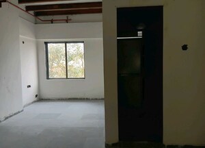 Room in  Shop at Rosa Manhattan, Ghodbunder Road – for Sale