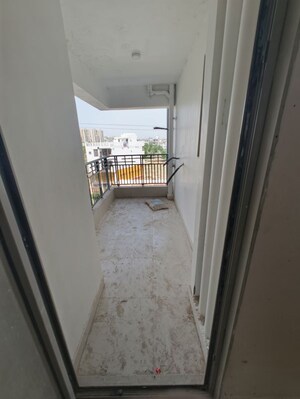 Building Lobby in 3 BHK Apartment at Platinum Greens Mansarovar, Mansarovar – for Rent