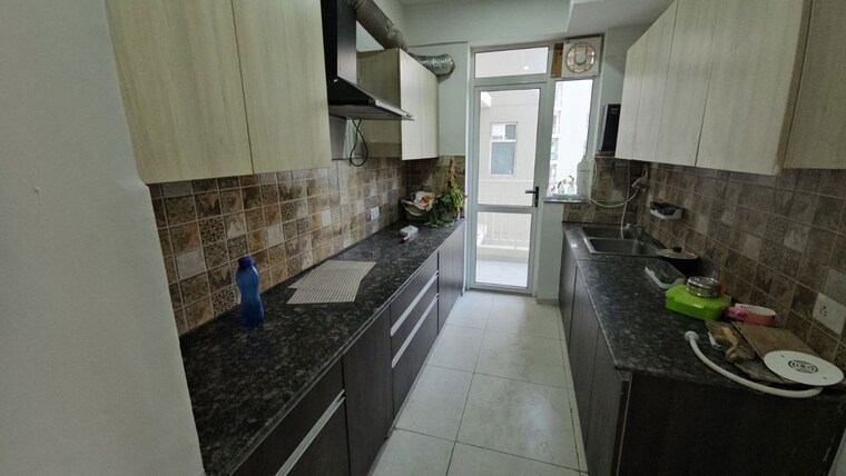 Kitchen, sushma-joynest-zrk 3 Bedroom 1500 Sq.Ft. Apartment In Ghazipur Zirakpur 10358187