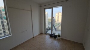 Room in 3 BHK Apartment at Sushma Joynest ZRK, Ghazipur – for Rent
