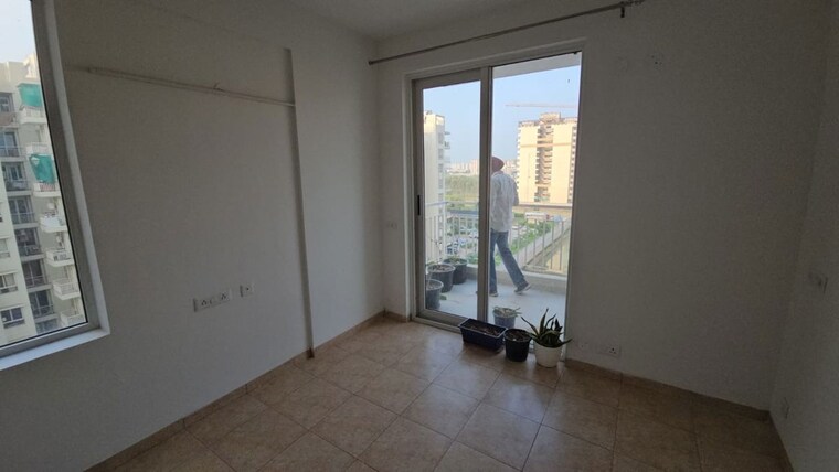 Room, sushma-joynest-zrk 3 Bedroom 1500 Sq.Ft. Apartment In Ghazipur Zirakpur 10358187