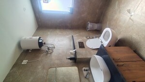 Bathroom in 1 BHK Builder Floor at Sector 39 – for Rent
