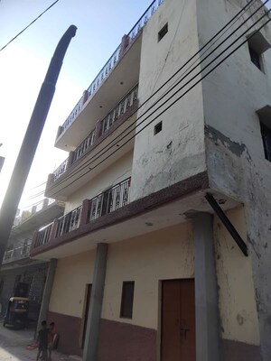 3.5 BHK Independent House – Exterior View View at Sector 16 A - for Sale