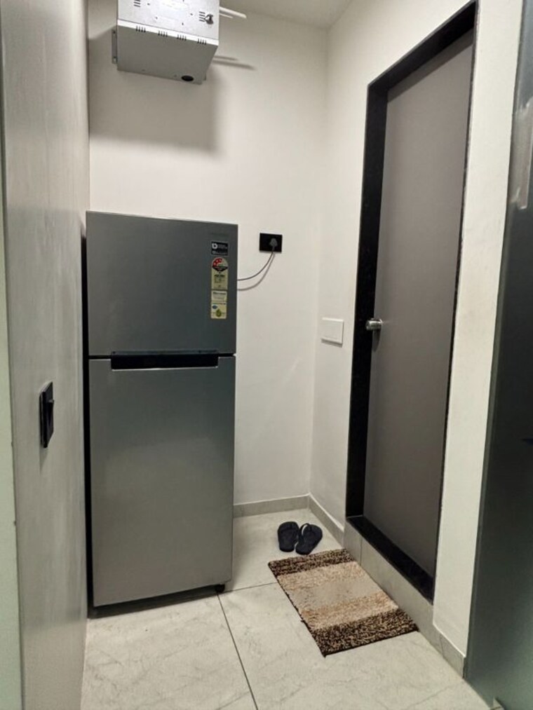 Bathroom, gurukul Commercial Office Space 1350 Sq.Ft. In Gurukul Ahmedabad 10358359