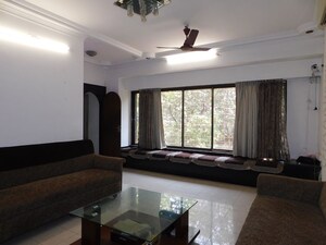 Living Room in 5 BHK Apartment at Swastik Park, Chembur – for Rent
