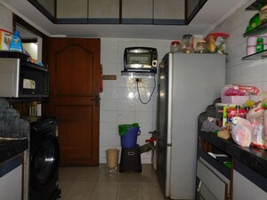 Kitchen in 5 BHK Apartment at Swastik Park, Chembur – for Rent