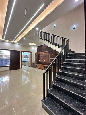 Room in 3 BHK Independent House at Patiala Road – for Sale