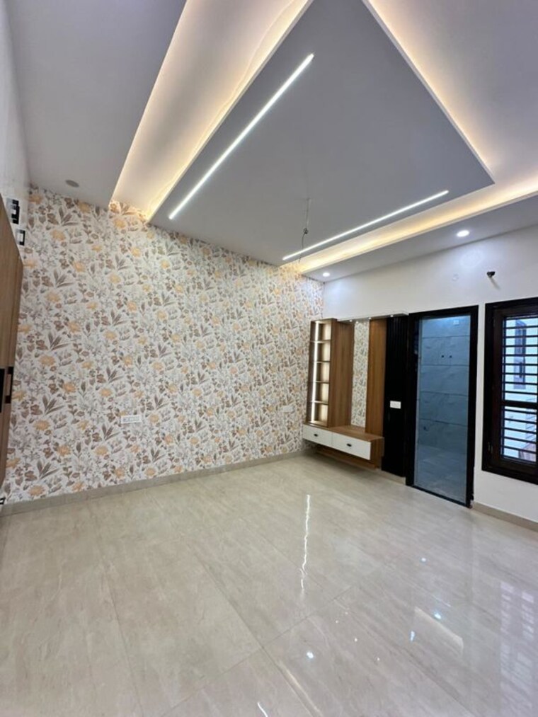 Room, patiala road 3 Bedroom 125 Sq.Yd. Independent House In Patiala Road Zirakpur 10358378