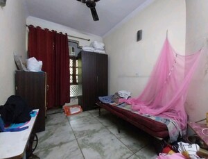 Bedroom in 6 BHK Villa at Sector 41 – for Sale