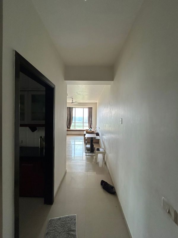 2.5 BHK + Store Room Apartment For Rent in Oberoi Realty Woods