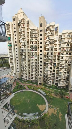 2.5 BHK Apartment – Exterior View View at Gulshan Botnia, Sector 144 - for Rent