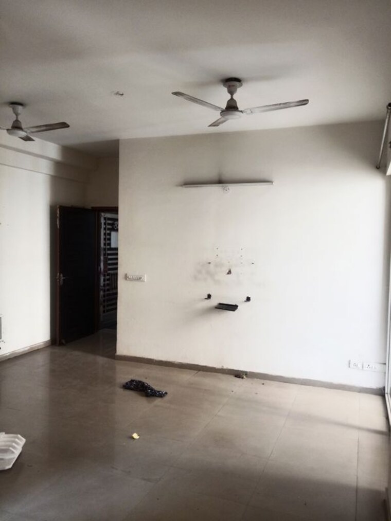 Room, mahagun-my-woods 2.5 Bedroom 1190 Sq.Ft. Apartment In Sector 16c Greater Noida Greater Noida 10358467