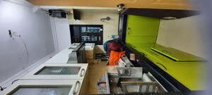 Team Area in 1 BHK Apartment at Andheri West – for Rent