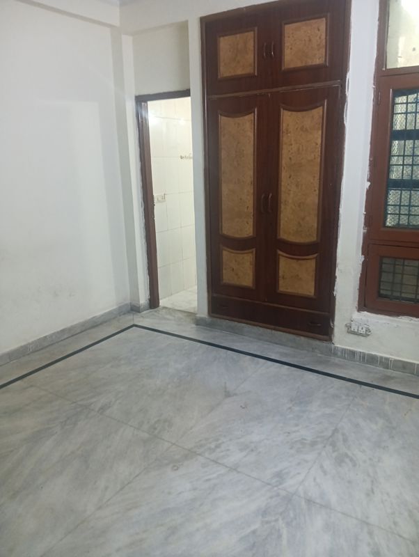 2 BHK + Pooja Room Builder Floor For Rent in RWA Apartments Sector 51
