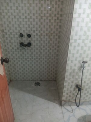 Bathroom in 2 BHK Builder Floor at RWA Apartments Sector 51, Sector 51 – for Rent