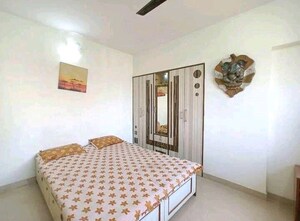 Bedroom in 1.5 BHK Apartment at Lodha Amara, Kolshet Road – for Rent