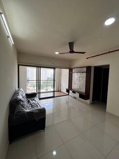 2 BHK Apartment For Rent in Paranjape Blue Ridge