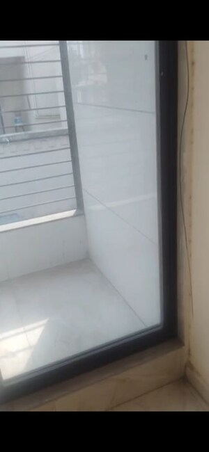 Room in 1 BHK Apartment at Shree Complex Ulhasnagar, Ulhasnagar – for Rent