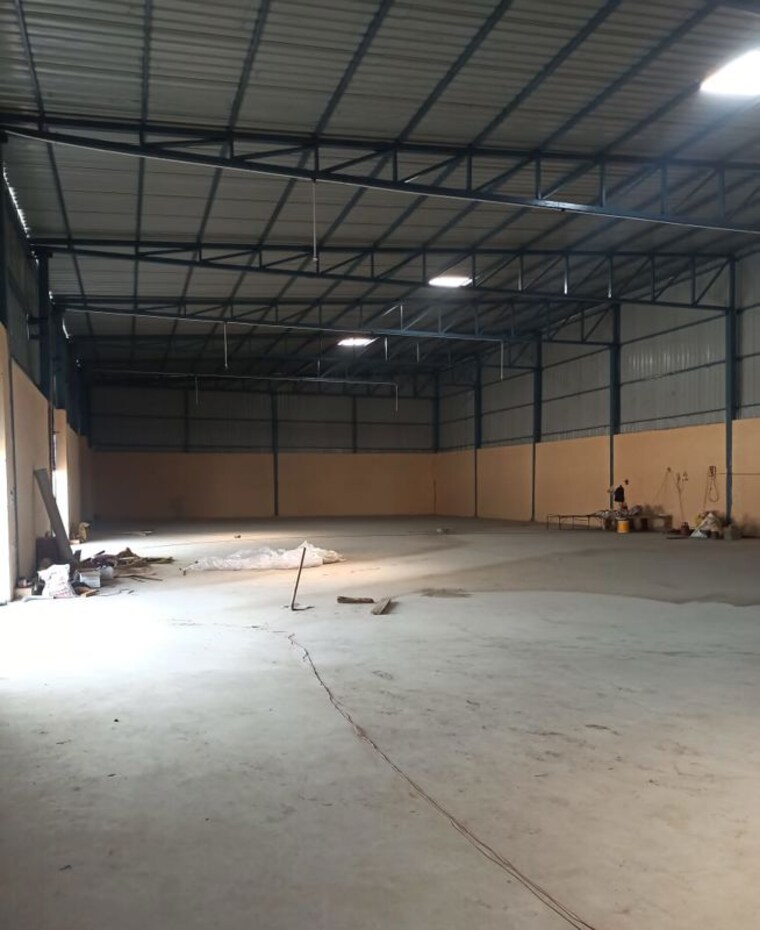  Parking, basai village Commercial Warehouse 11000 Sq.Ft. In Basai Village Gurgaon 10358539