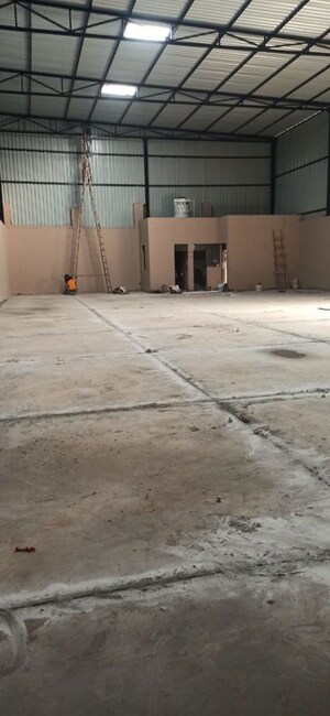 Parking in  Warehouse at Basai Village – for Rent