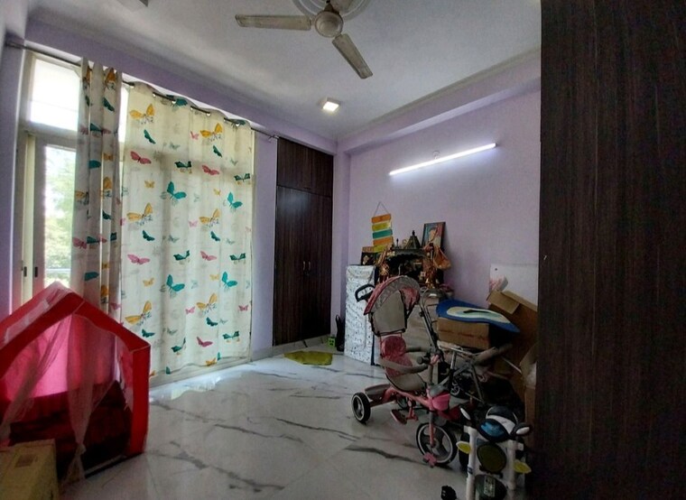 undefined, sector 108 6+ Bedroom 167 Sq.Mt. Independent House In Sector 108 Noida 10358557