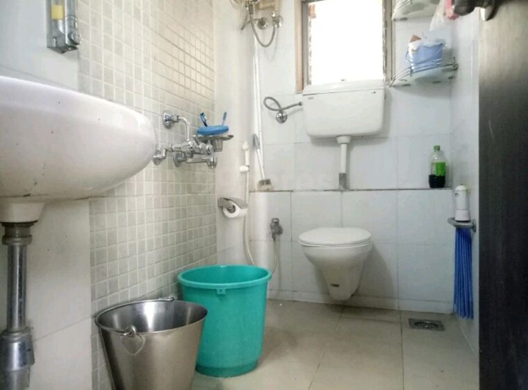Bathroom, lodha-paradise 3 Bedroom 1000 Sq.Ft. Apartment In Majiwada Thane 10358561