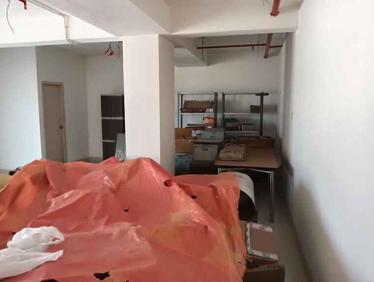 Team Area, russel street Commercial Office Space 400 Sq.Ft. In Russel Street Kolkata 10358455